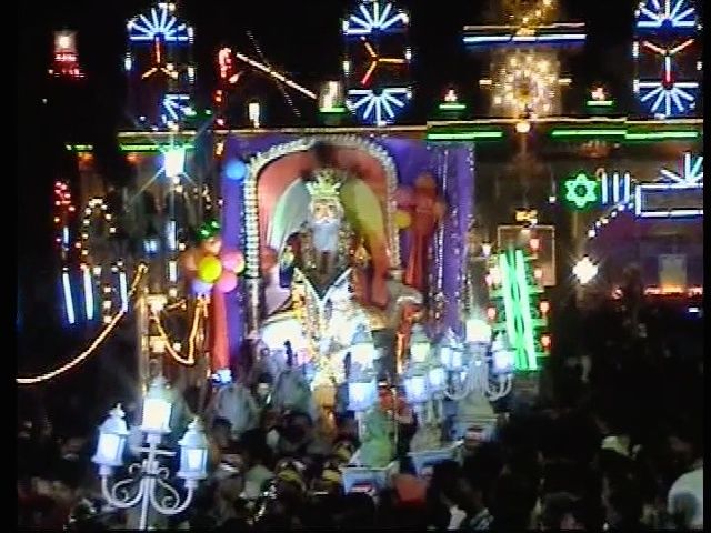 Being a Sindhi in Central India: Religion, Community, Identity Cover