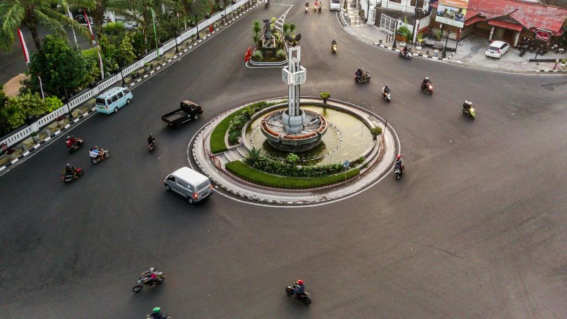 A roundabout in Salatiga, Indonesia.
