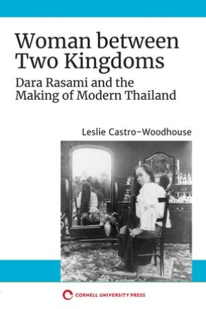 Cover of the book Woman between Two Kingdoms