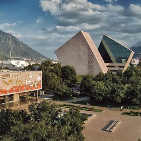 Tec Monterrey campus.