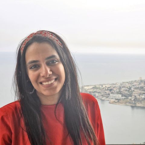 Yomna El Sharony headshot