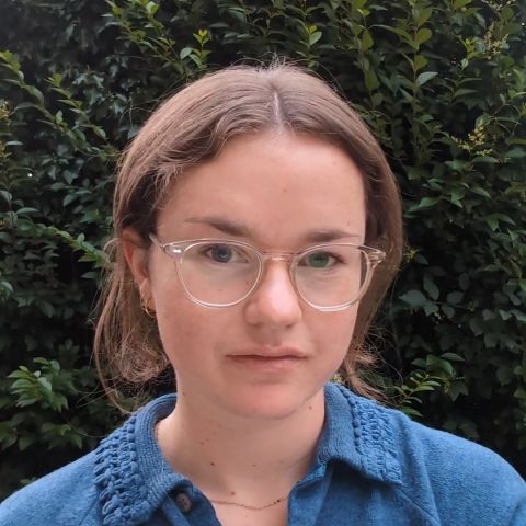 Jessie Mayall Headshot